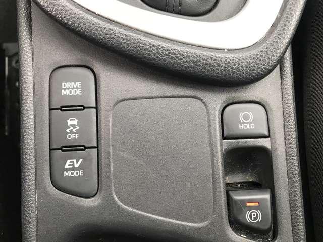 Toyota Yaris 1.5 HYBRID ACTIVE