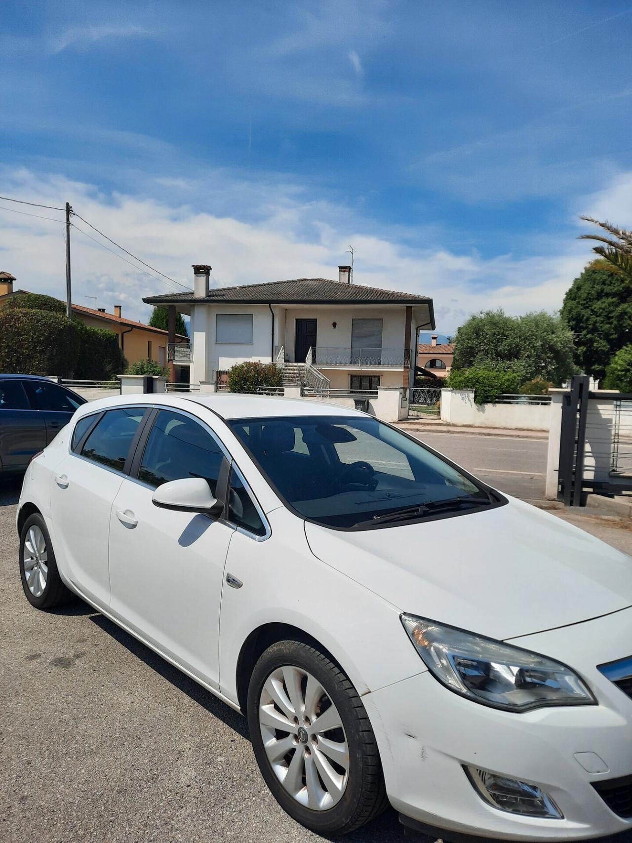 Opel Astra 1.6 16V VVT 5 porte UNI.PROPRIETARIO