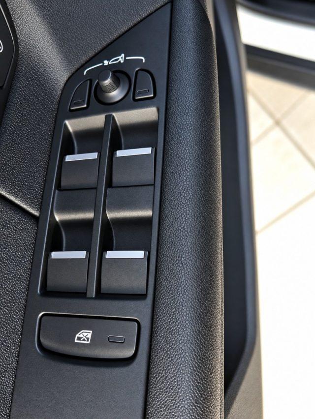 LAND ROVER Range Rover Evoque 2.2 TD4 5p. Carplay Android Auto Retrocamera