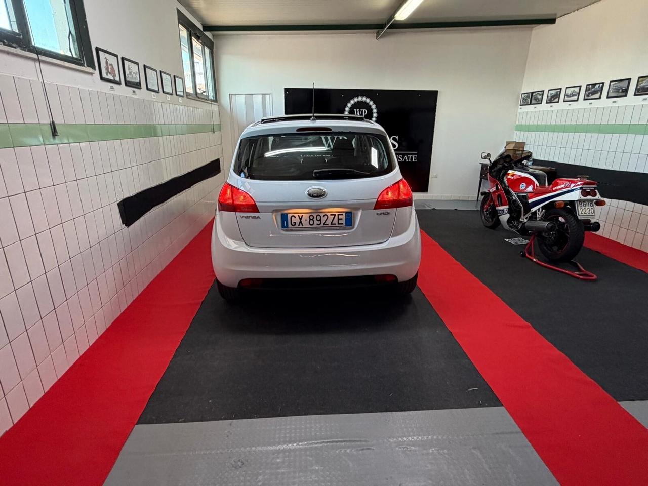 Kia Venga 1.4 CRDi 77CV Active