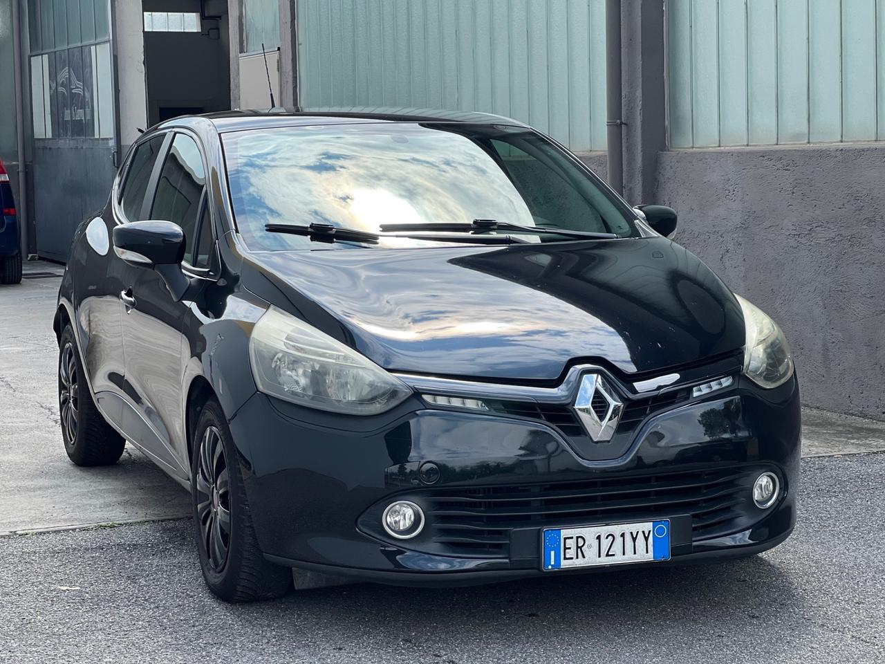 Renault Clio 1.5 dCi PER NEOPATENTATI
