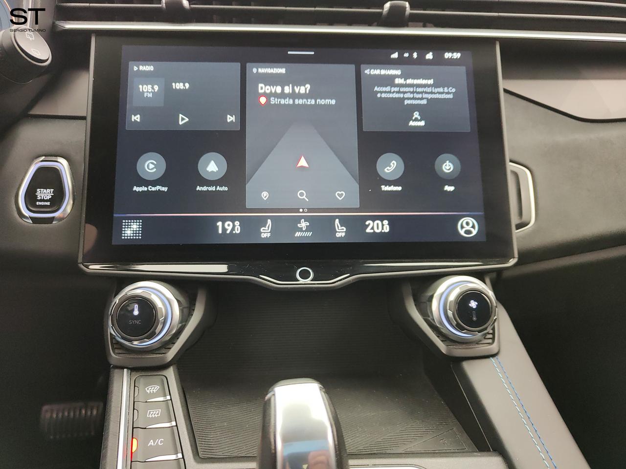 LYNK&CO 01 - 01 PHEV