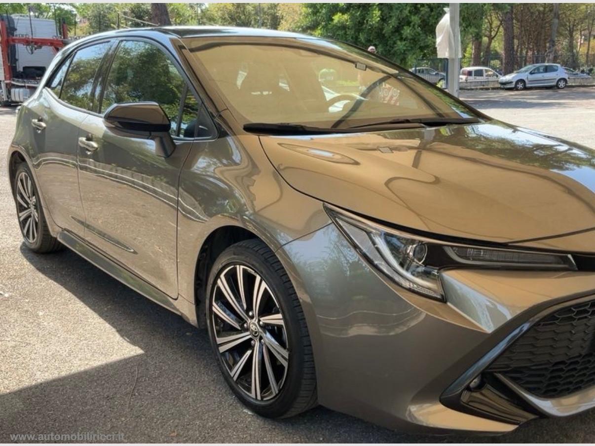TOYOTA Corolla 1.8 Hybrid Style