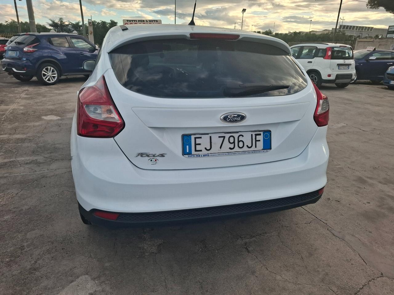 Ford Focus 1.6 TDCi 115 CV Titanium - 2011 BERLINA