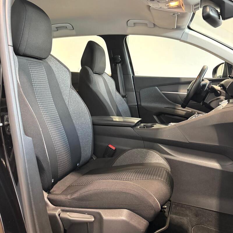 NEW PEUGEOT 3008 1.5HDI ACTIVE AUTOMATICA