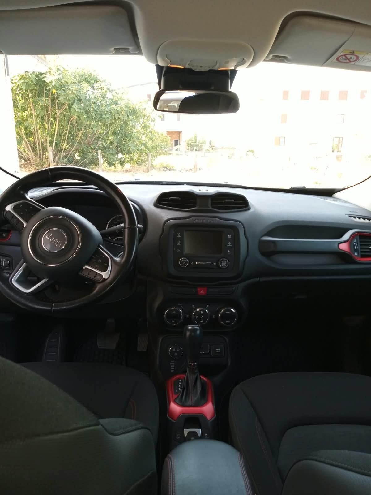 Jeep Renegade 2.0 Mjt 170CV 4WD Active Drive Low Trailhawk
