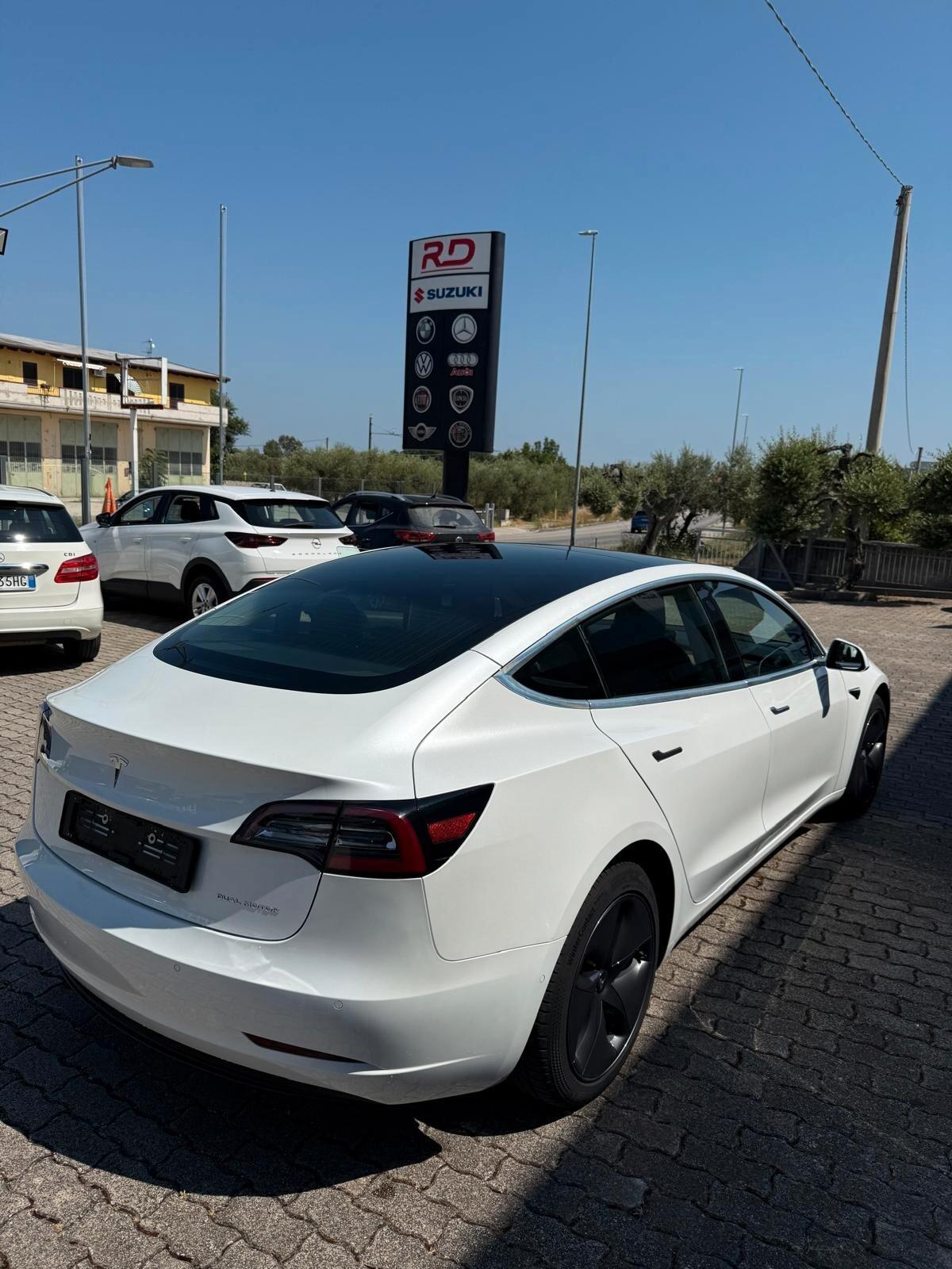 Tesla Model 3 Model 3 Long Range Dual Motor AWD