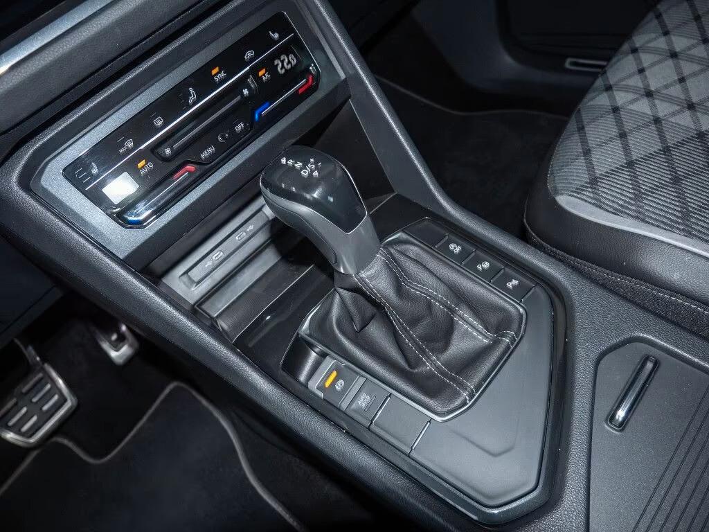 Volkswagen Tiguan 2.0 TDI 150 CV DSG R-Line MATRIX