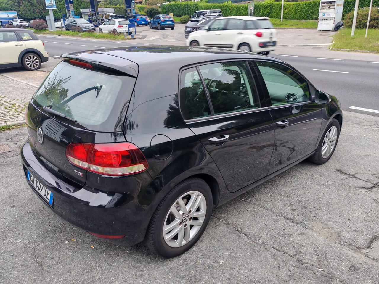Volkswagen Golf 1.6 TDI DPF 5p. Highline