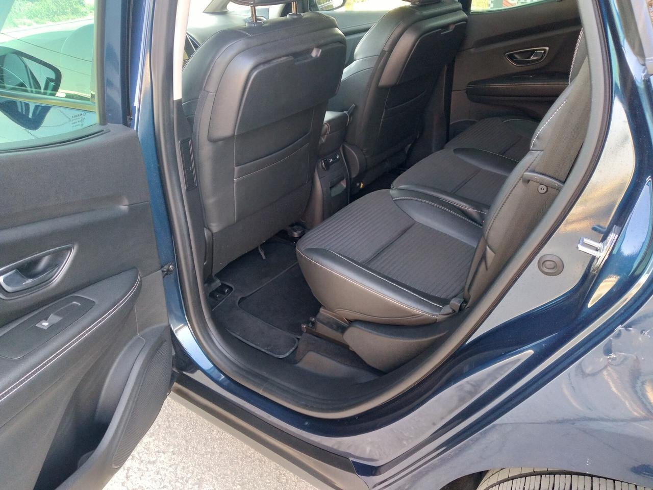 Renault Scenic Scénic dCi 8V 110 CV EDC Energy Intens