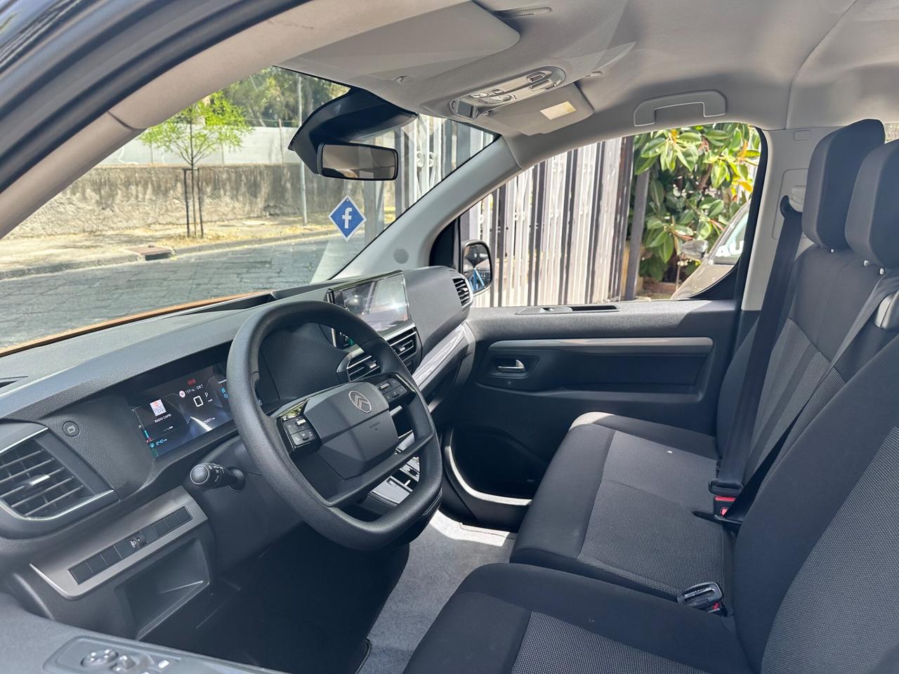 Citroen Spacetourer 2.0 BlueHDi 180 S&S EAT8 M Business Lounge