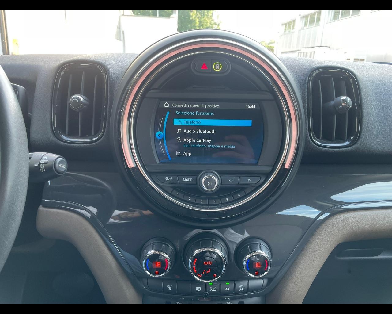 MINI Mini Countrym.(F60) - Mini 2.0 Cooper D Baker Street Countryman ALL4