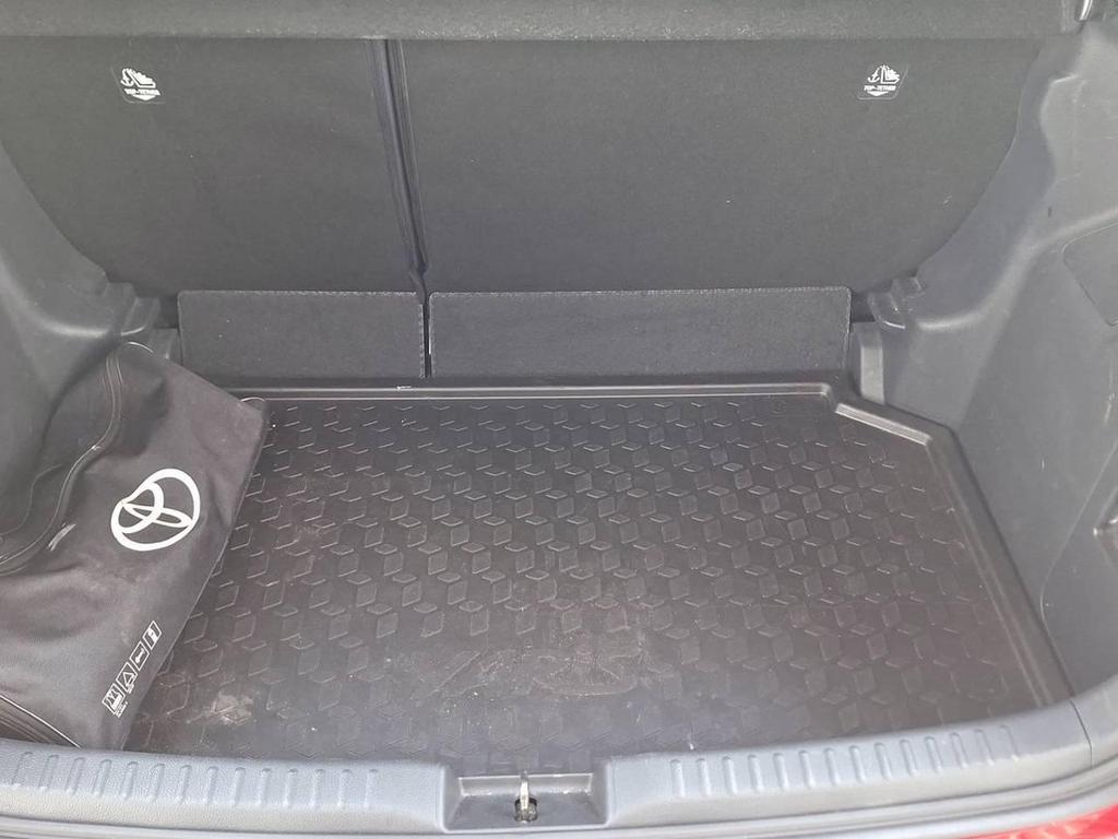 Toyota Yaris 1.5 VVT-iE Hybrid Style E-CVT