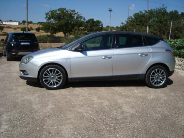 Lancia Delta 1.6 MJT DPF Platino
