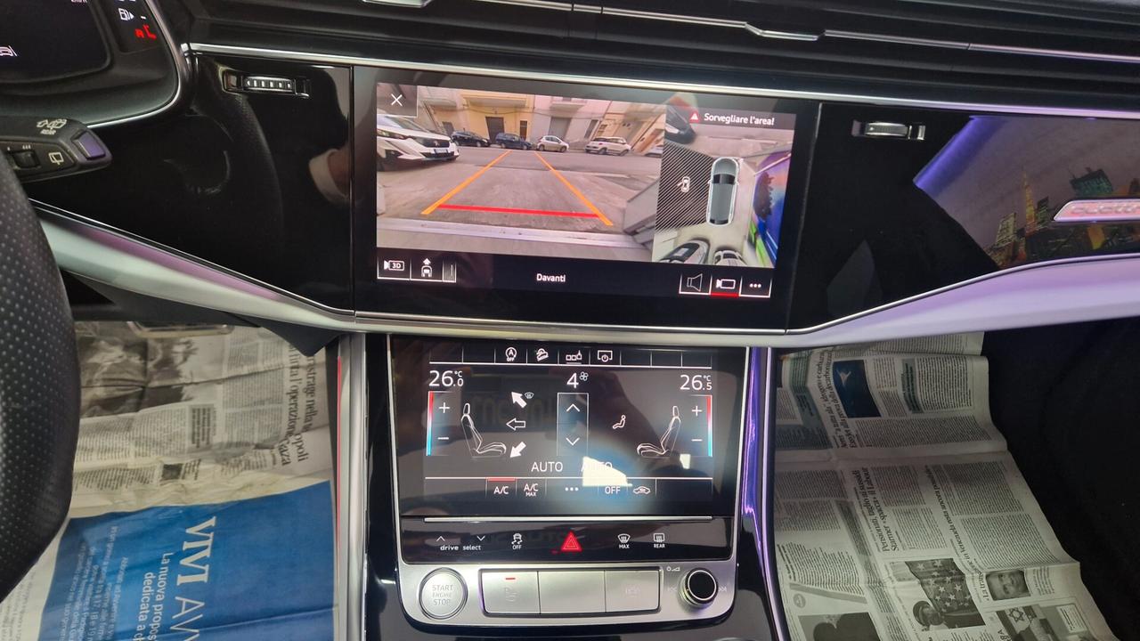 Audi Q8 50 TDI 286 CV quattro s line tetto apribile