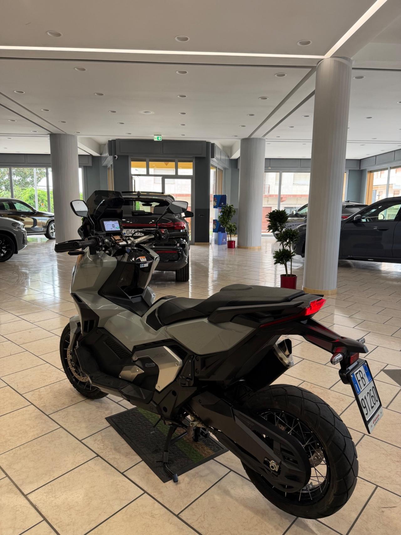 Honda X-ADV 750
