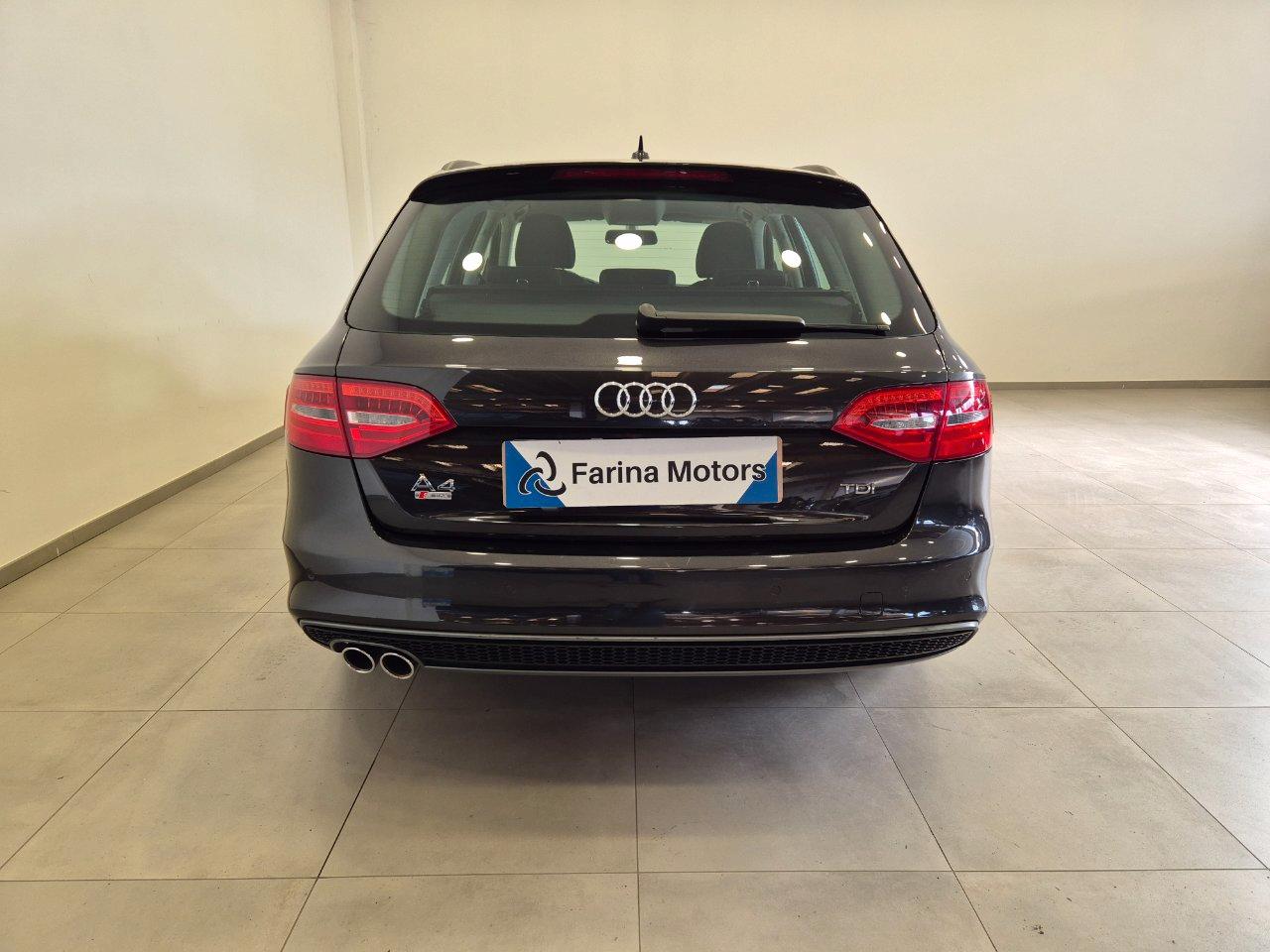 Audi A4 Avant 2.0 tdi S-Line 150cv multitronic - Cruise/Lim - Sens. Post.