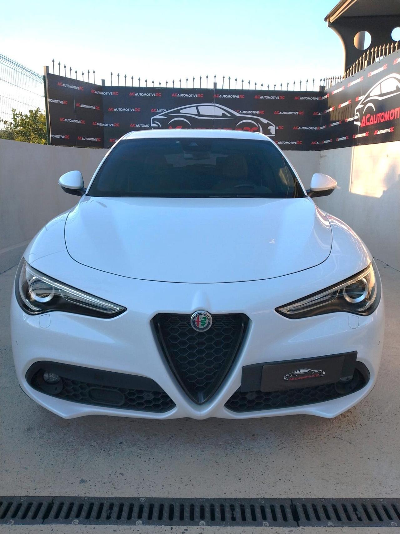 Alfa Romeo Stelvio 2.2 Turbodiesel 190 CV AT8 Q4