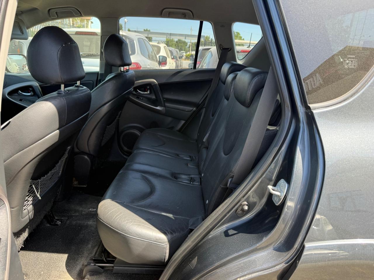 Toyota RAV 4 RAV4 Crossover 2.2 D-4D 177 CV Luxury