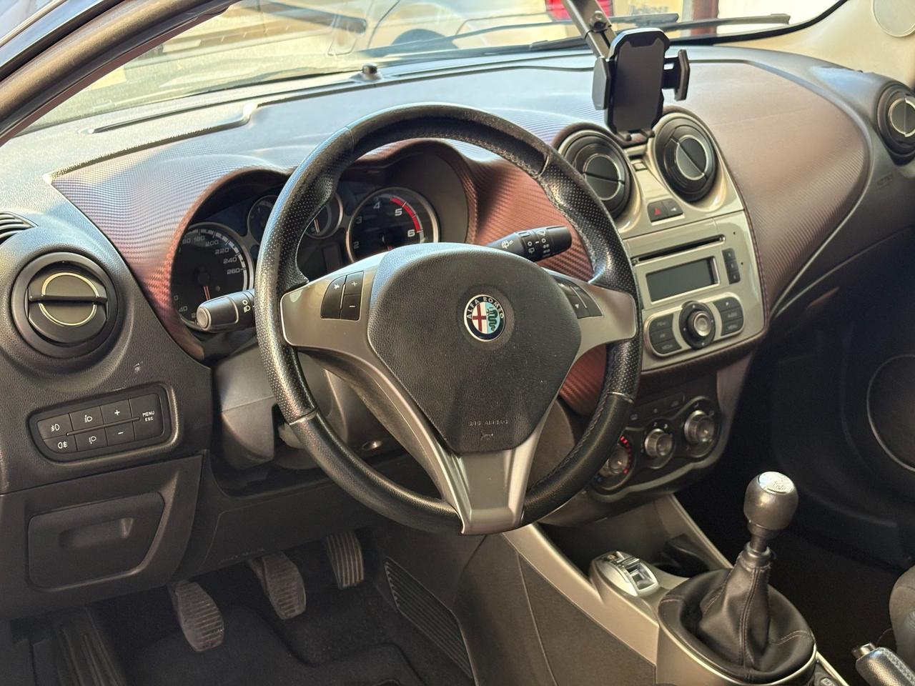 Alfa Romeo MiTo 1.6 JTDm 16V Distinctive Sport Pack