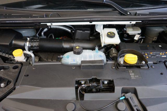 RENAULT Trafic T27 2.0 dCi 110CV PC-TN-DC Start UFFICIALE