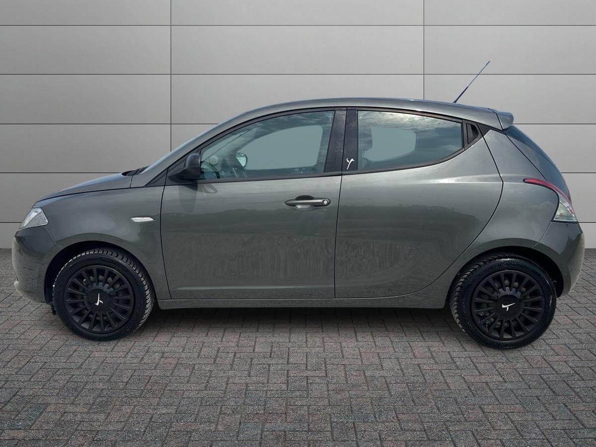 LANCIA Ypsilon III 2011 - Ypsilon 1.2 8v Elefantino 69cv my14