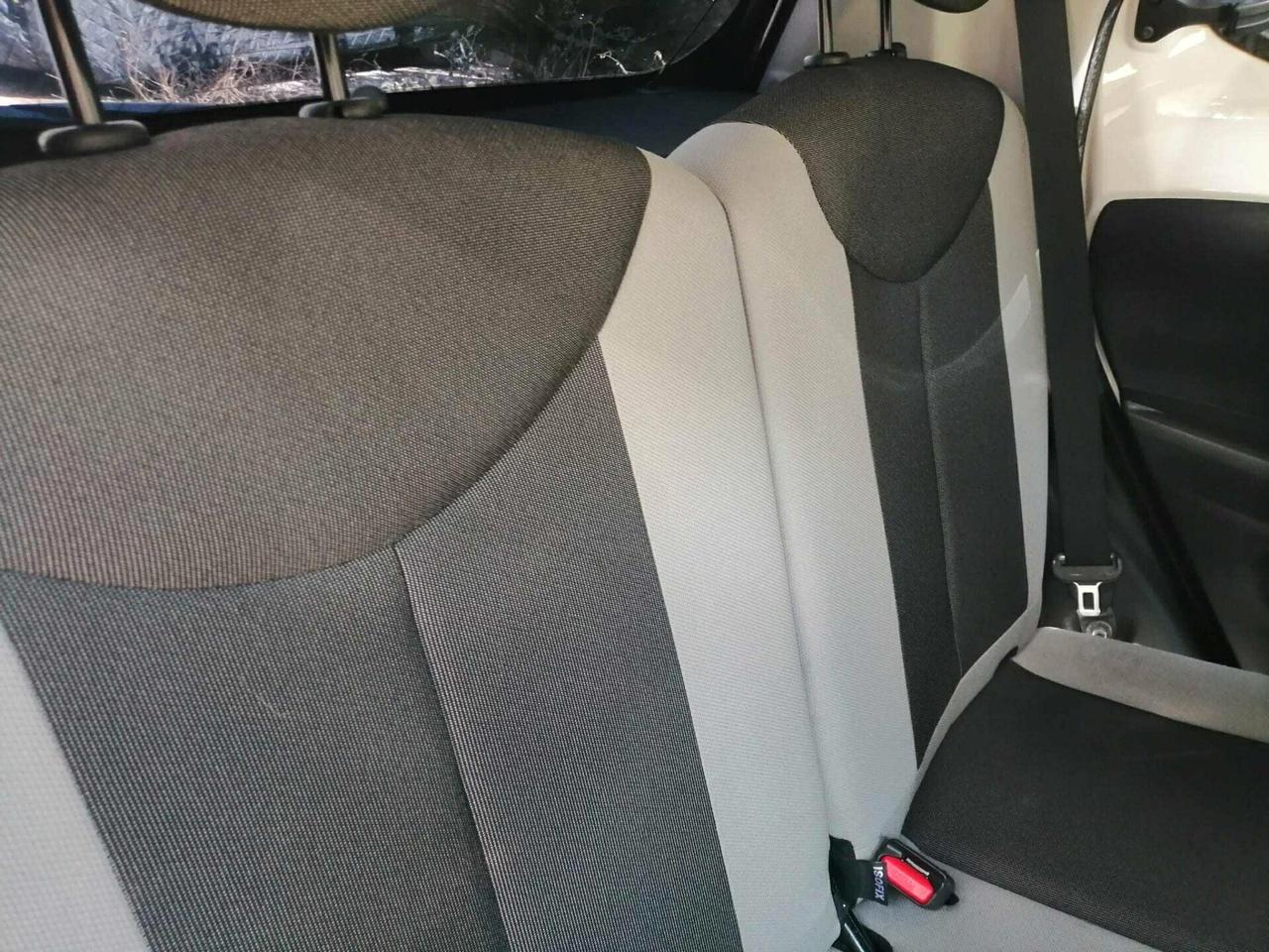 Toyota Aygo 1.0 69 CV NAVI 2017 Full