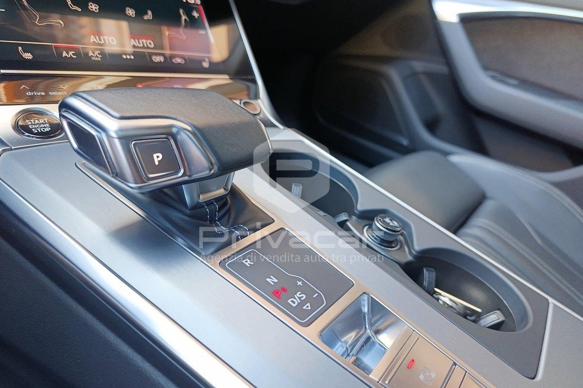 AUDI A6 Avant 40 2.0 TDI S tronic Business Sport