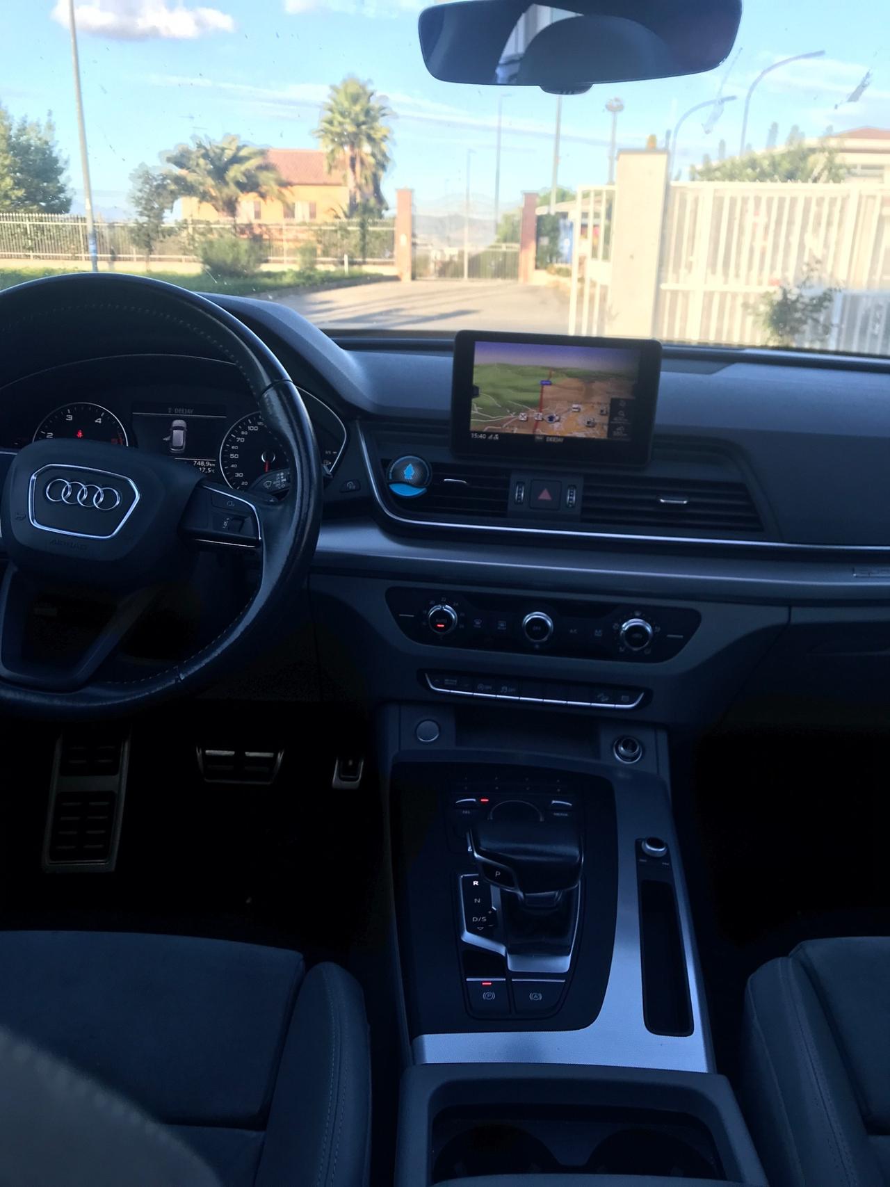 Audi Q5 2.0 TDI quattro S tronic Sport