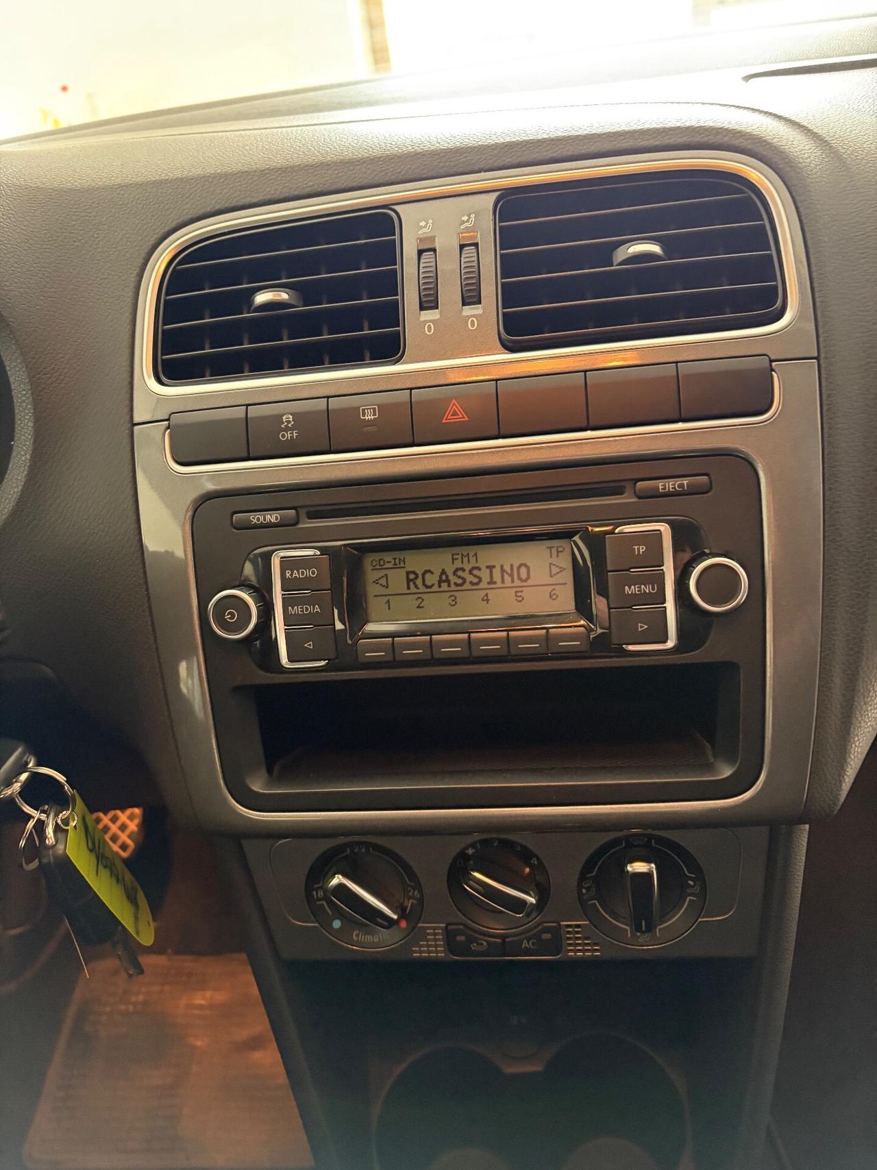 VOLKSWAGEN POLO 1.4 5 PORTE HIGHLINE