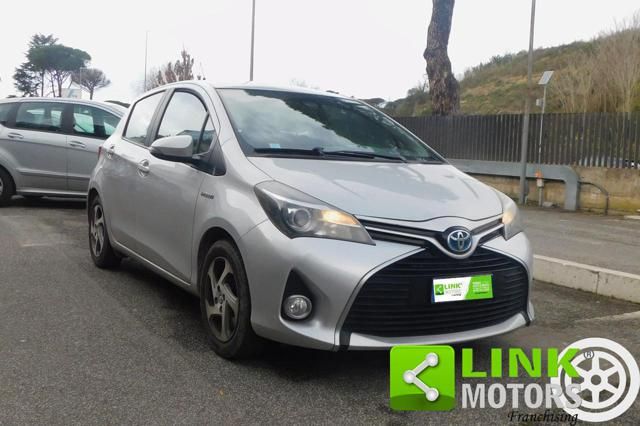 TOYOTA Yaris 1.5 5 porte Active TUA A 199 EURO/MESE