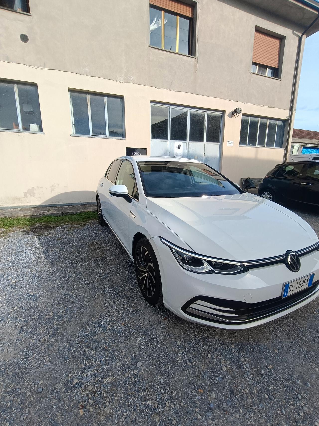Volkswagen Golf 1.5 TGI DSG Style