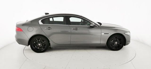 JAGUAR XE 2.0 D 180 CV AWD aut. Pure