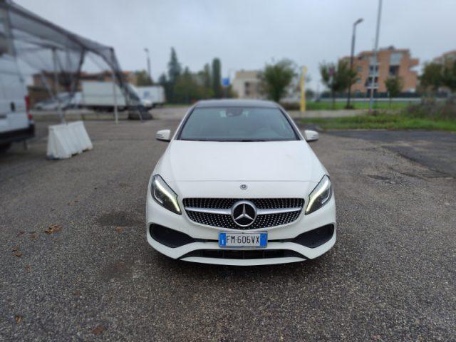 MERCEDES-BENZ A 180 d Premium