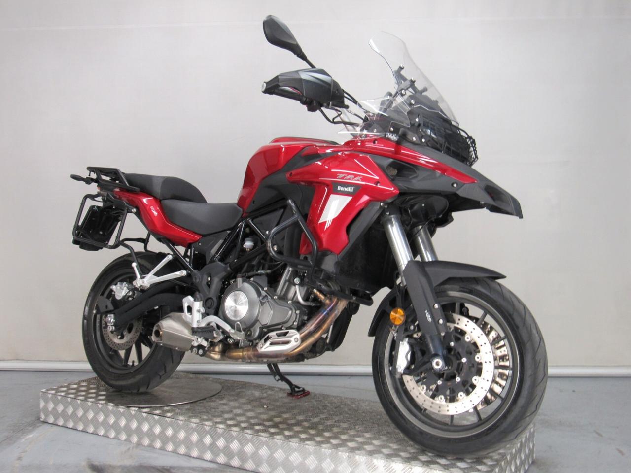 Benelli TRK 502 ABS 35 KW PATENTE A2
