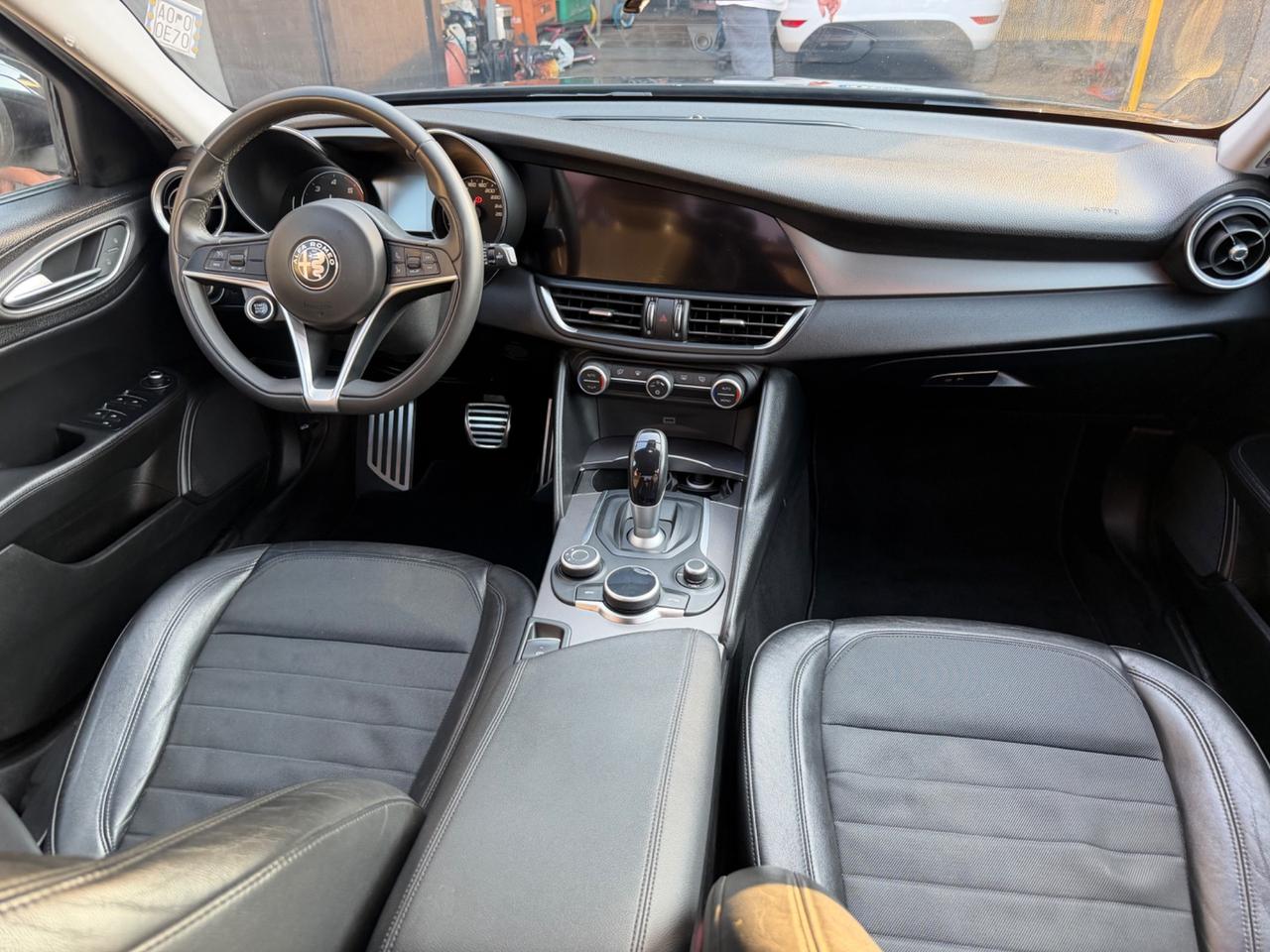 Alfa Romeo Giulia 2.2 Turbodiesel 150 CV AT8 Business