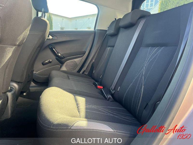 Peugeot 208 Access 1.2 VTi 82cv