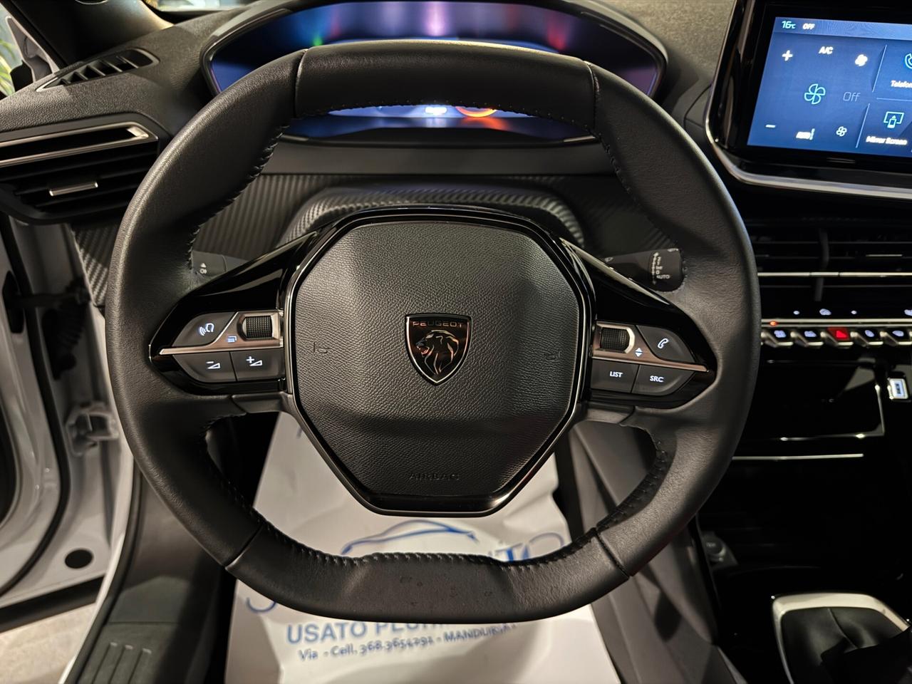 PEUGEOT 2008 1.2 PURETECH ALLURE 2025