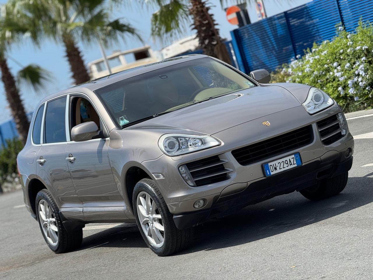 PORSCHE CAYENNE 3.6 BENZINA 290CV PERMUTABILE