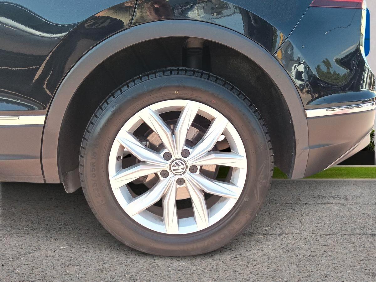 Volkswagen Tiguan 2.0 TDI SCR DSG 4MOTION Advanced BMT