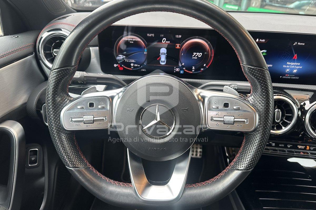 MERCEDES CLA 200 d Automatic Premium