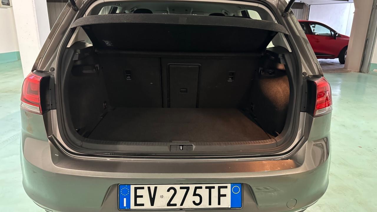 Volkswagen Golf 2.0 TDI 5p. Highline BlueMotion.o.k. neopatentati