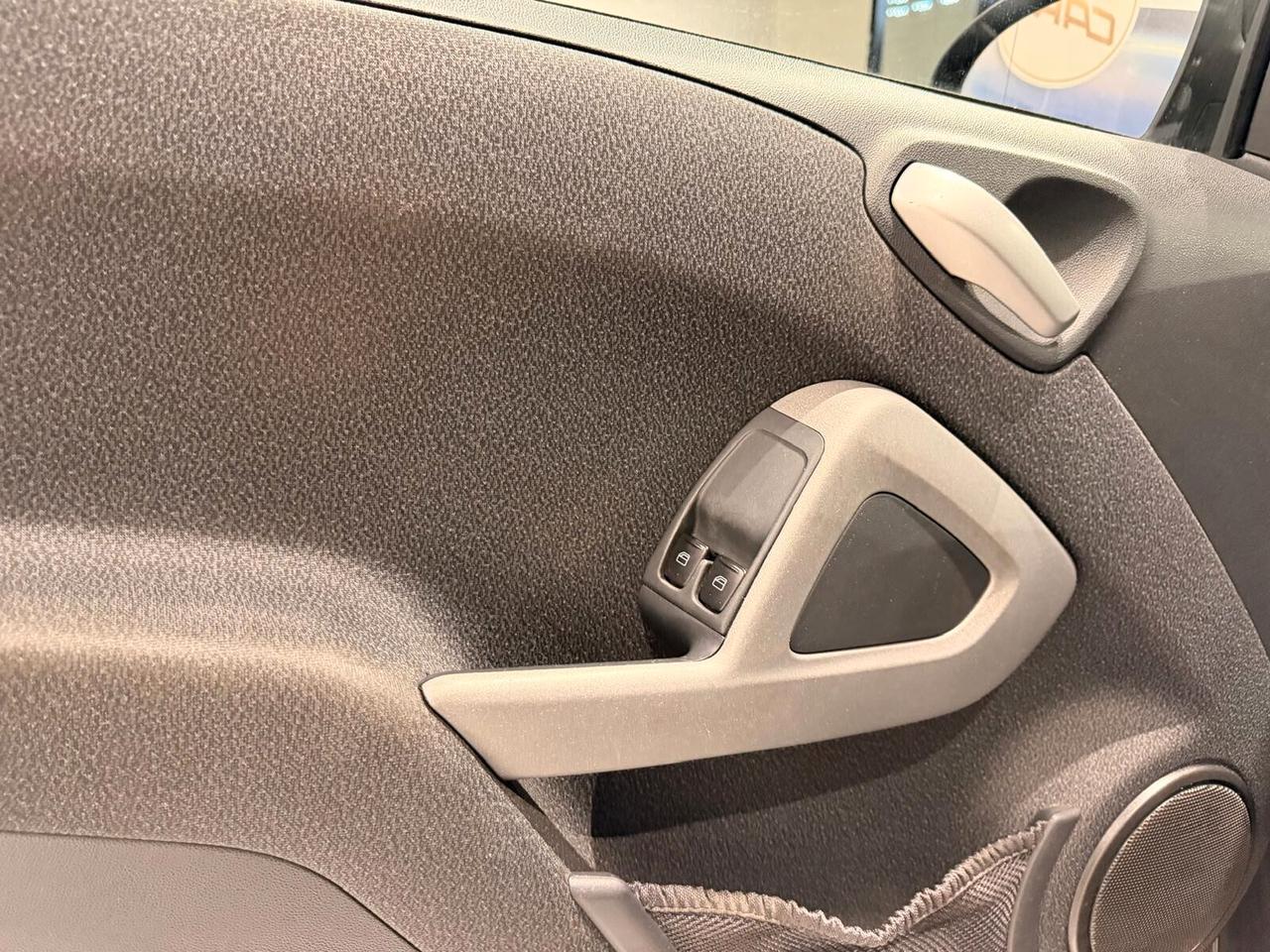 Smart ForTwo 800 40 kW coupé passion cdi