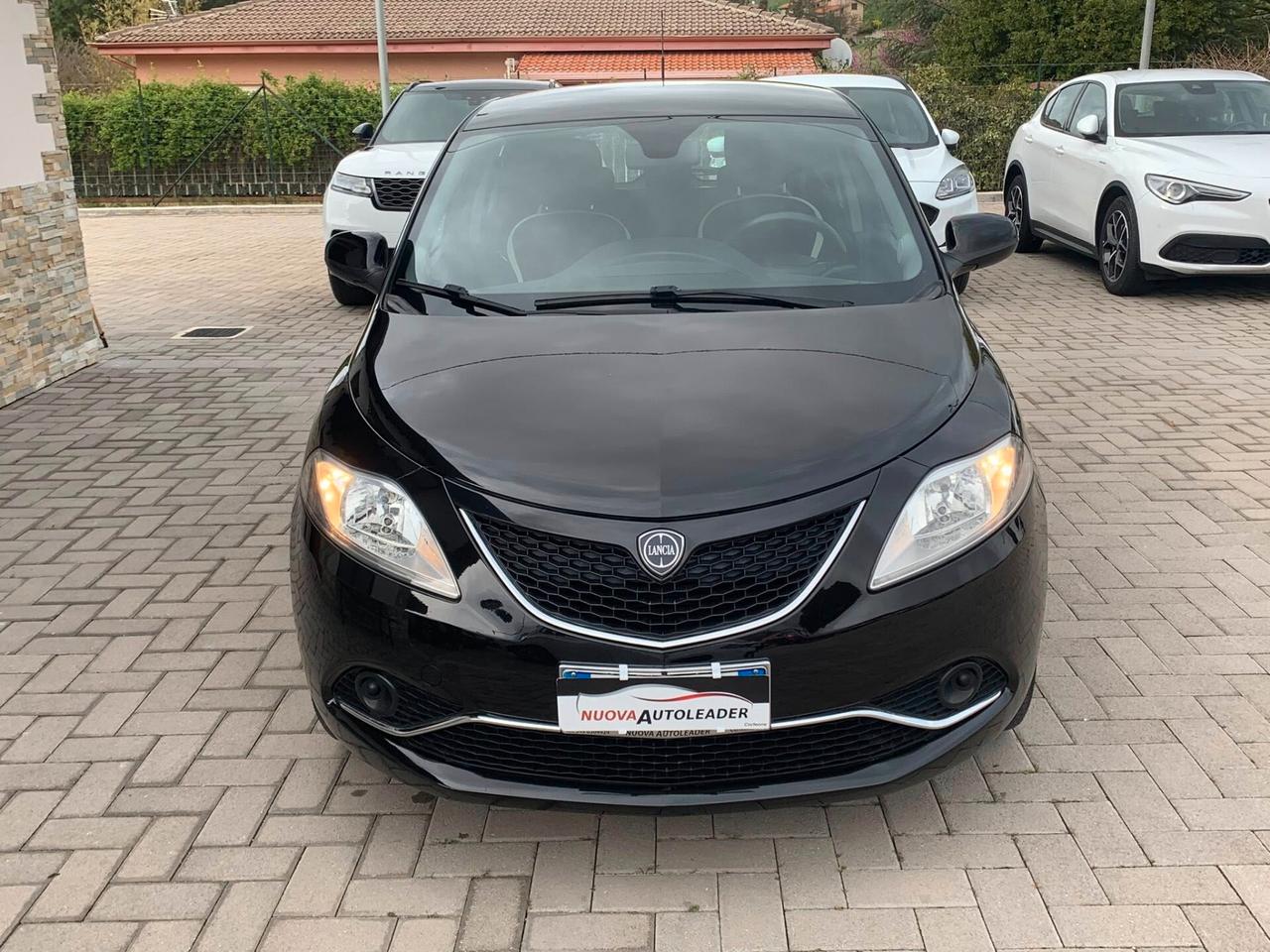 Lancia Ypsilon 1.2 69 CV 5 porte Gold 2017