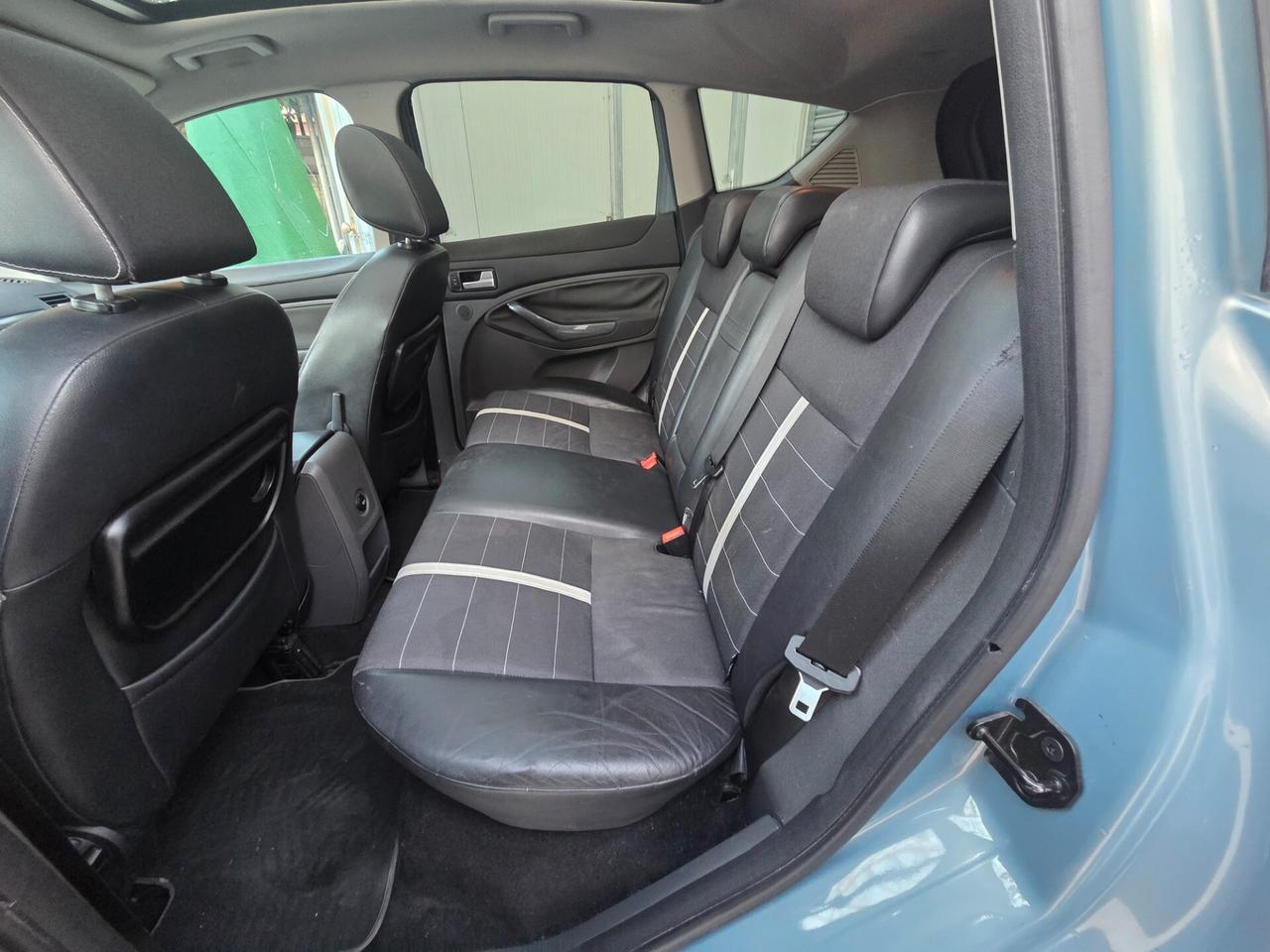 Ford Kuga 2.0 TDCi 136 CV 4WD Titanium