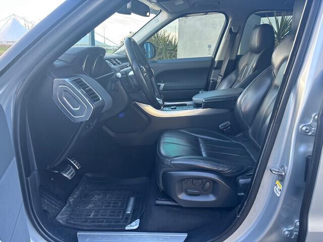 Land Rover Range Sport 3.0 TDV6 HSE Dynamic