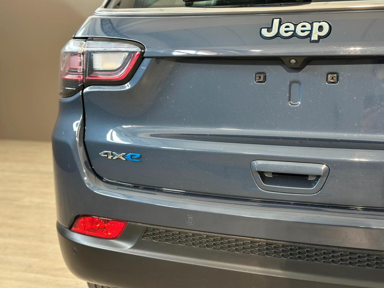 Jeep Compass 1.3 PHEV Longitude 4xe auto
