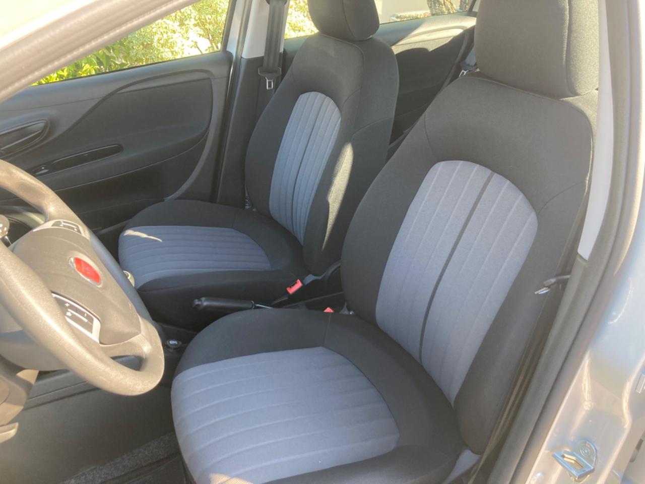 FIAT GRANDE PUNTO (KM 7.238) NUOVA DI FABBRICA