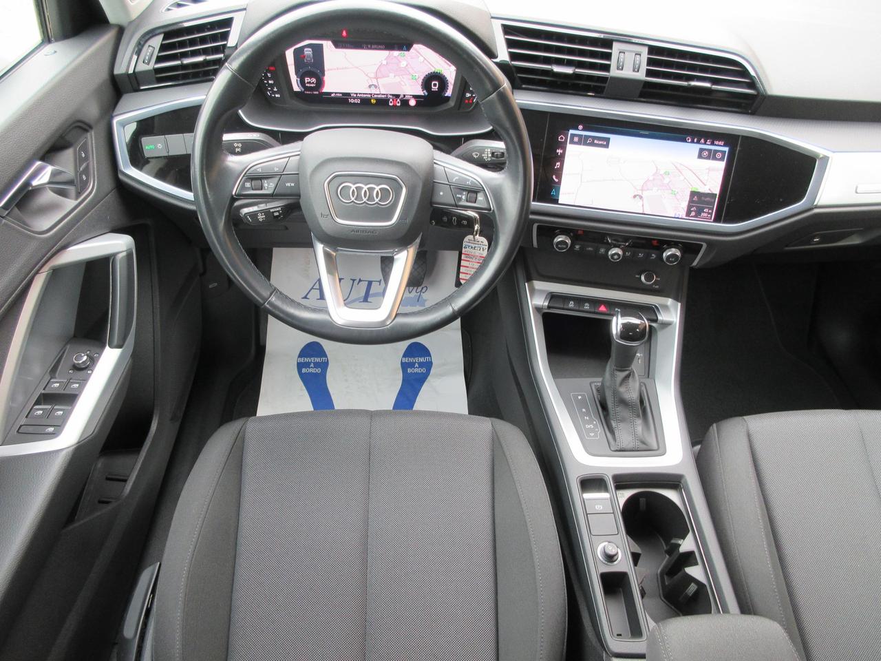 Audi Q3 35 2.0 tdi Business quattro s-tronic