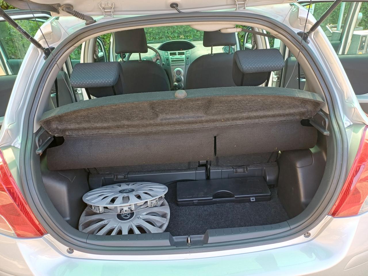 Toyota Yaris 1.3 5 porte Sol